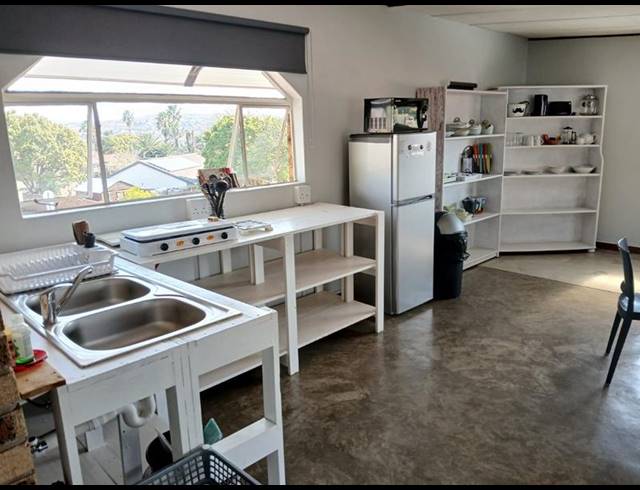 1 BEDROOM PROPERTY TO RENT IN THE REEDS